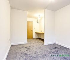 2 BEDROOM Apartment - Ground Floor - Photo 3