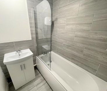 Terraced House - Photo 2