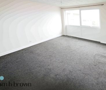 Coronation Avenue - Photo 6