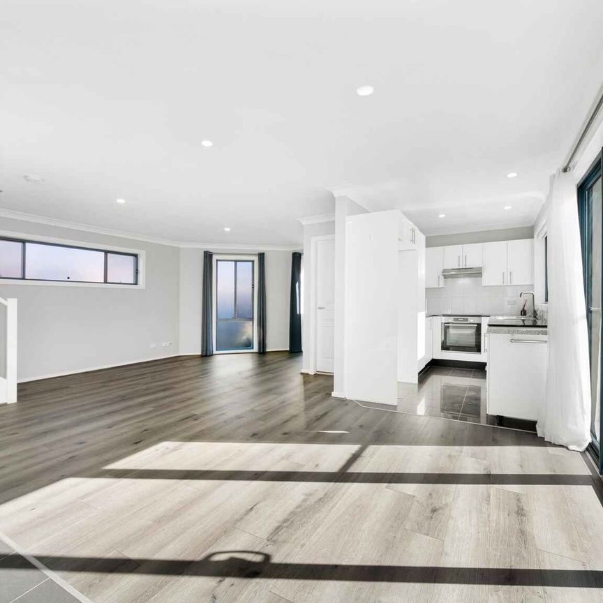 4 MONTH LEASE ONLY - Photo 1
