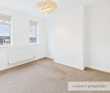 High Street, Stevenage, SG1 - Photo 4