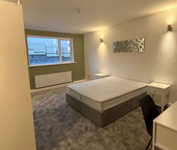 Allen's Bar Penthouse Apartment, Riverstick, Riverstick, Co. Cork - Photo 4