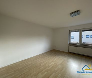 Familienfreundliche 3-Zimmer-Wohnung mit Garage und Gartenmitbenutzung - Photo 4