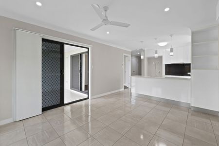 Stylish, Low-Maintenance 3-Bedroom Home - Photo 3