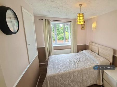 2 bedroom terraced house to rent - Photo 5
