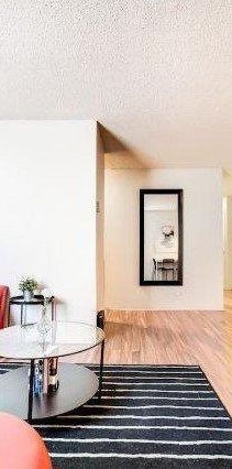 1BD | Mt-Royal View | Furn+Utils Incl | Flex Term Stay - Photo 1