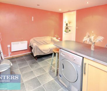 2 bedroom House To Let - Photo 3