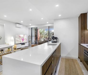 201/98 Lakeside Parade, Jordan Springs - Photo 3