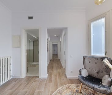 Carrer de Balmes, Barcelona, Catalonia 08006 - Photo 5