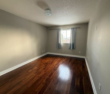 For Lease - 2636 Credit Valley Road, Mississauga, Ontario - Photo 1