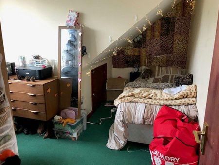 6 bedroom house to rent - Photo 3