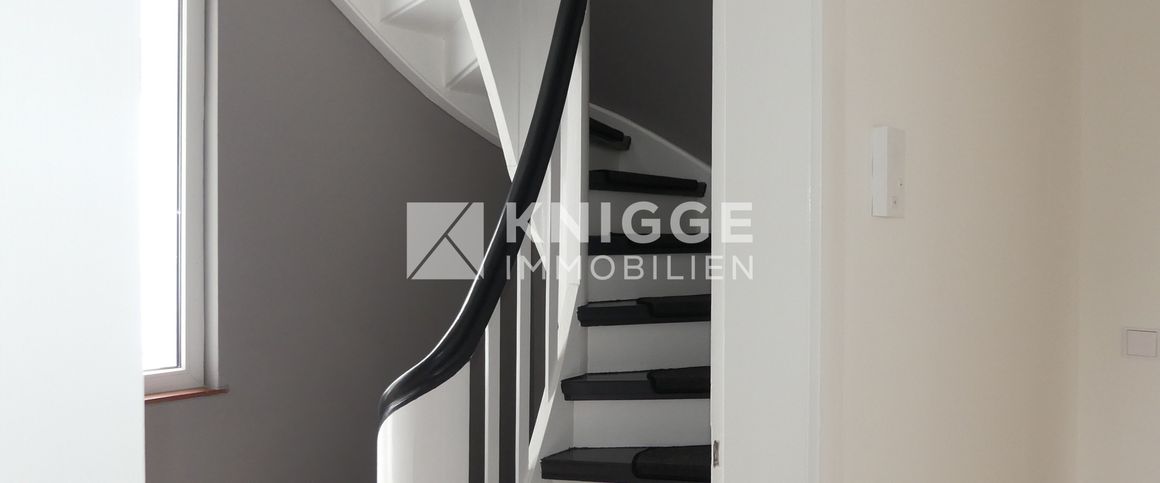 +++ 3385 - Stilvoll sanierte 3 Zimmer Wohnung für Paar oder Einzelperson +++ - Photo 1