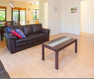 LUXURIOUS & BEAUTIFUL 4 BEDROOM HOUSE, MOVE IN AND ENJOY YOUR NEW H... - Photo 1