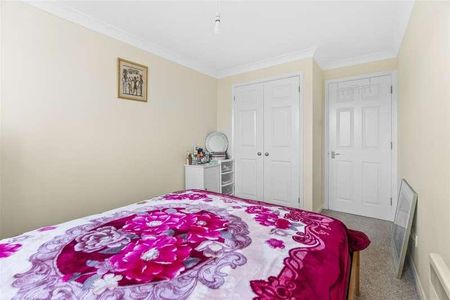 Sopwith Way, Kingston Upon Thames, KT2 - Photo 2