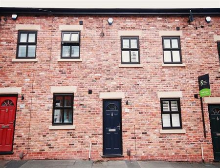 3 Bedroom Terraced To Let - Photo 3