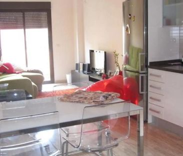 Piso de alquiler en Carrer Fray Luis de León, 13, El Raval - Portes... - Photo 2