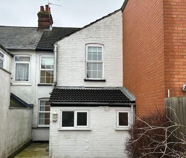 2 bedroom terraced house to rent - Photo 3