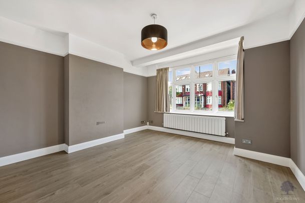 3 bedroom mid terraced house to rent, - Photo 1