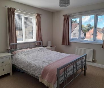 4 bedroom detached house to rent - Photo 4