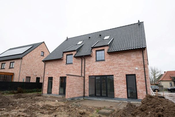 Prachtige ENERGIEZUINIGE nieuwbouwwoning te Oosterzele! - Foto 1