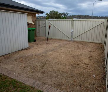 THREE BEDROOM HOME IN GREAT LOCATION! - Photo 1