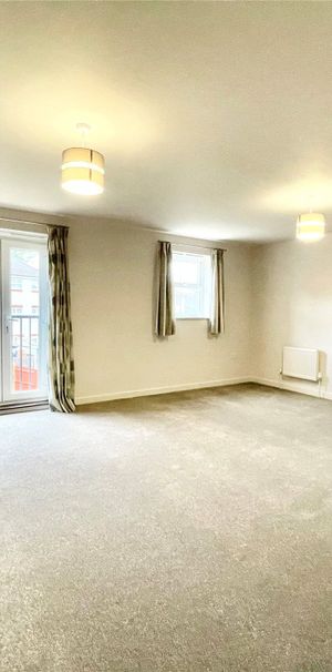 Aphelion Way, Shinfield Aphelion Way, Shinfield - Photo 1