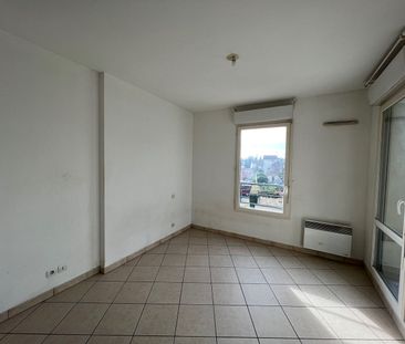 Location Appartement 2 pièces 41m² - Photo 3