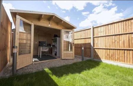 4 bedroom terraced house to rent - Photo 5