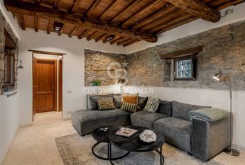 viale apua, Pietrasanta, Tuscany 55045