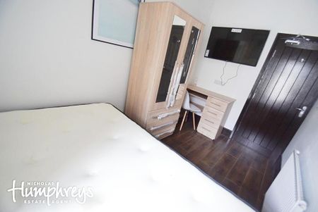 5 bedroom terraced house to rent - Photo 5