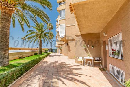 Apartment in Torrox-Costa, Close to the beach - Photo 4