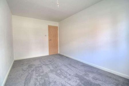 Sheader Drive, Salford, M5 - Photo 2