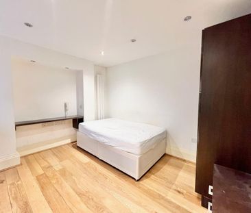 Studio to rent - Photo 6