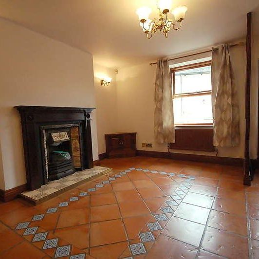 Glossop Road, Marple Bridge, SK6 - Photo 1