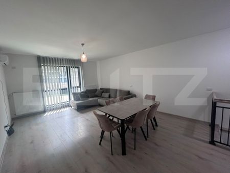 Apartament cu 2 camere, 80 mp, scara interioare, zona 1 Mai- - Fotografie 2