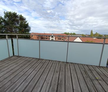 Location Appartement 2 pièces 48m² NEUVILLE EN FERRAIN 59960 - Photo 1