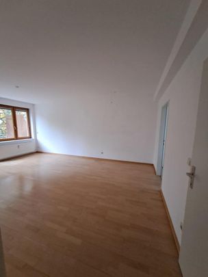 Deutschlandsberg - Narzissenweg 13/11: 2 Zimmerwohnung mit Balkon und Tiefgarage! - Foto 1