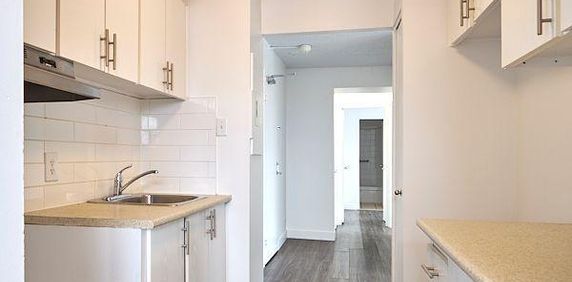 1 CH - 1 SDB - Longueuil - $1,560 /mo - Photo 2