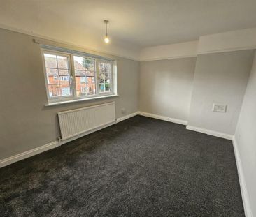 2 bedroom end of terrace house to rent - Photo 2