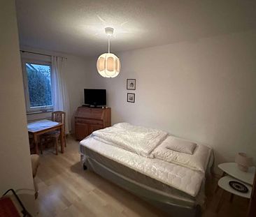 Pauschalmiete! Möbliertes 1-Zimmer-Apartment mit Tageslicht-Duschbad und Pantryküche in Strandnähe - Photo 2