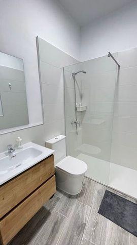 Calle de la Luna, Madrid, Community of Madrid 28004 - Photo 5