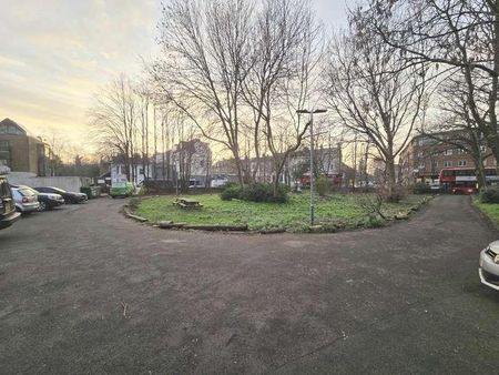 Brixton Hill, London, SW2 - Photo 5