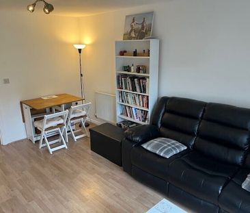 Sunderland Close - Photo 6