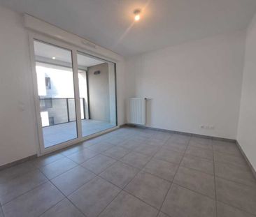 Location Appartement 1 pièce 31m² THONON LES BAINS 74200 - Photo 1