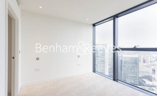 2 Bedroom flat to rent in Hampton Tower, Marsh Wall, E14 - Photo 1