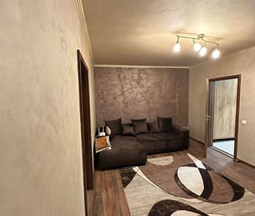 Se închiriază Apartament 2 camere nedecomandat Podul Ros bld Tutora - Photo 1