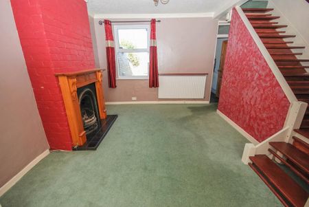 3 bedroom terraced house to rent - Photo 2