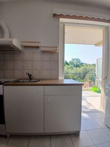 Studio/Γκαρσονιέρα για ενοικίαση Αγία Παρασκευή - Γλαράκη (Πάτρα) - Photo 4