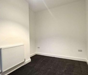 Beaconsfield Street, Scarborough, YO12 - Photo 3