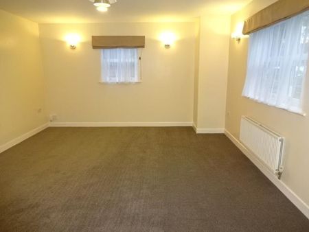 2 Bed Apartment - Photo 3